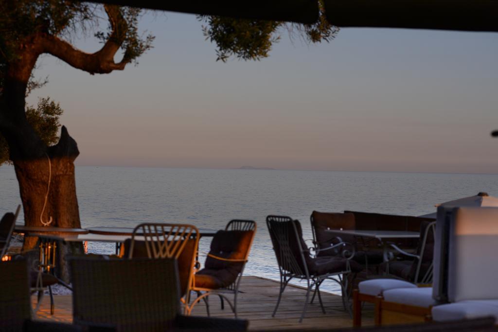 Crown Hotel Nea Skioni Luaran gambar