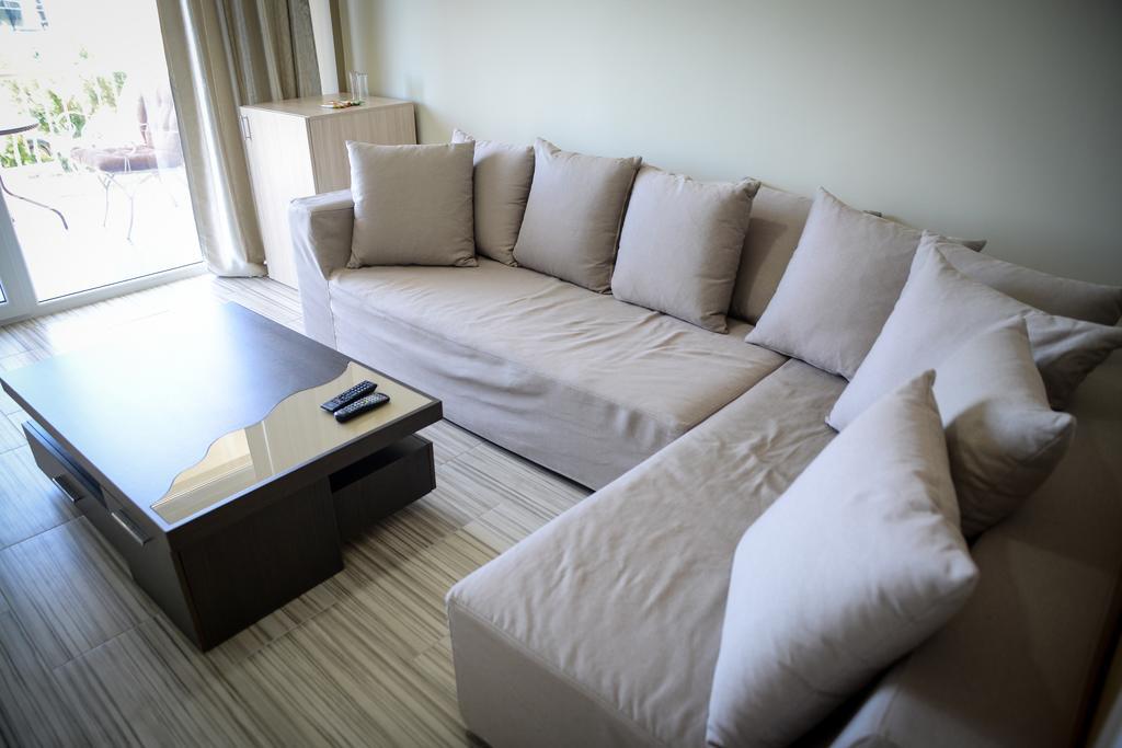 Crown Hotel Nea Skioni Luaran gambar